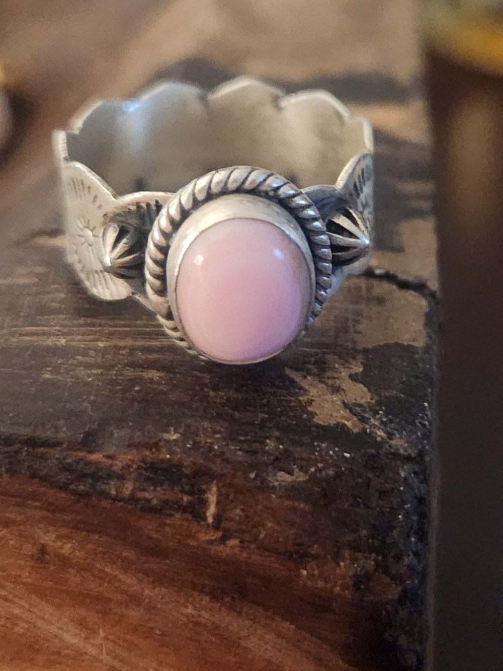 Sterling Silver Pink Conch Size 8 Ring